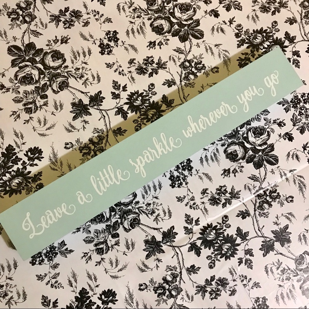‘LEAVE A LITTLE SPARKLE’ WALL ART